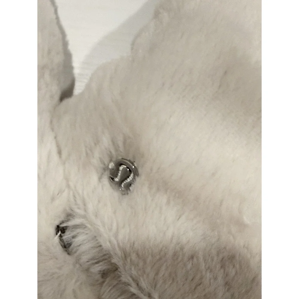New Lululemon Plush Bone Fleece Mittens L / XL New Fur Cream Winter White Fuzzy